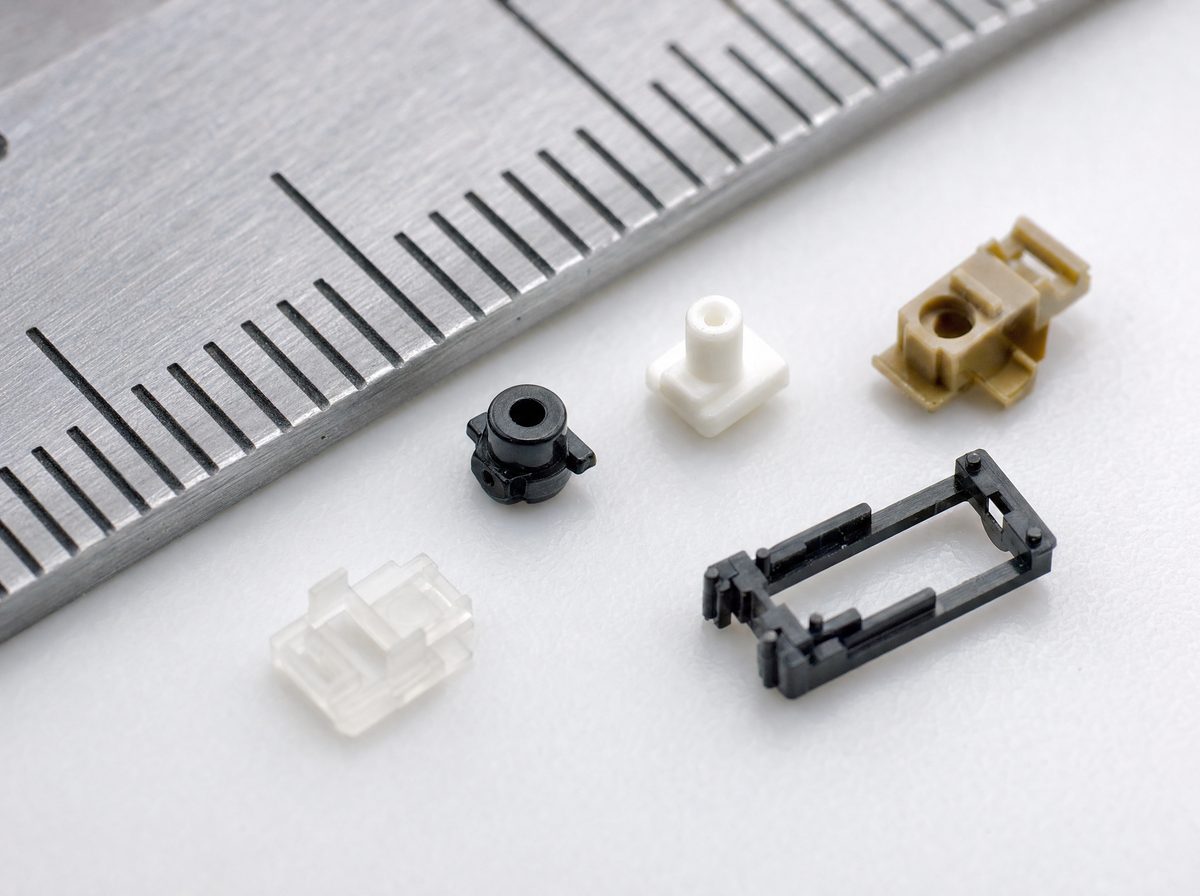 Small precision parts produced by micro moulding